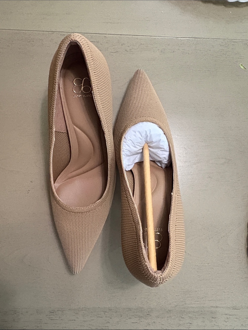 Pointed pumps in Taupe - Women's Loafers
